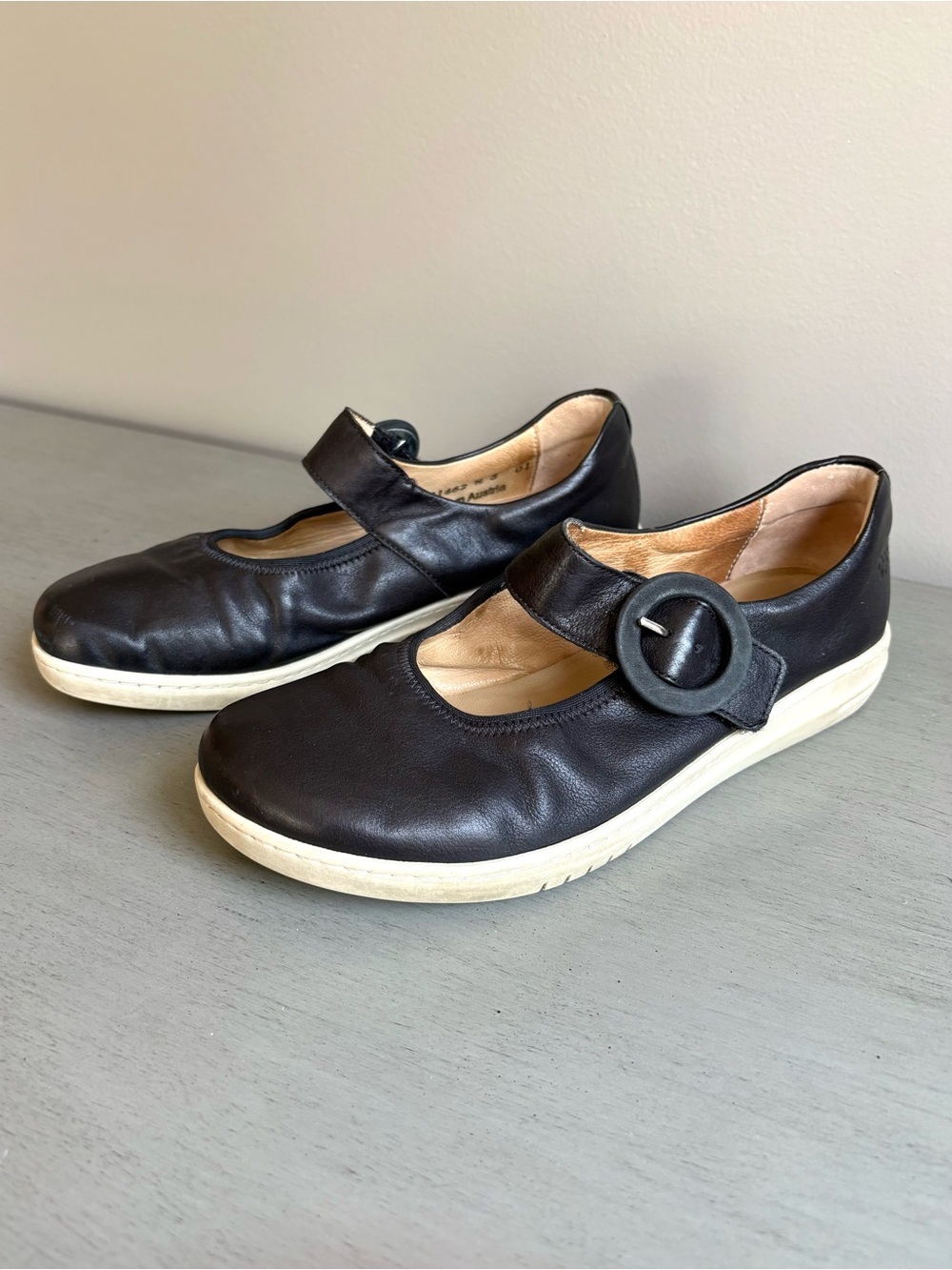 Hartjes XS Black Leather Mary Jane Shoe Sneakers Hook Loop Buckle Women 7.5